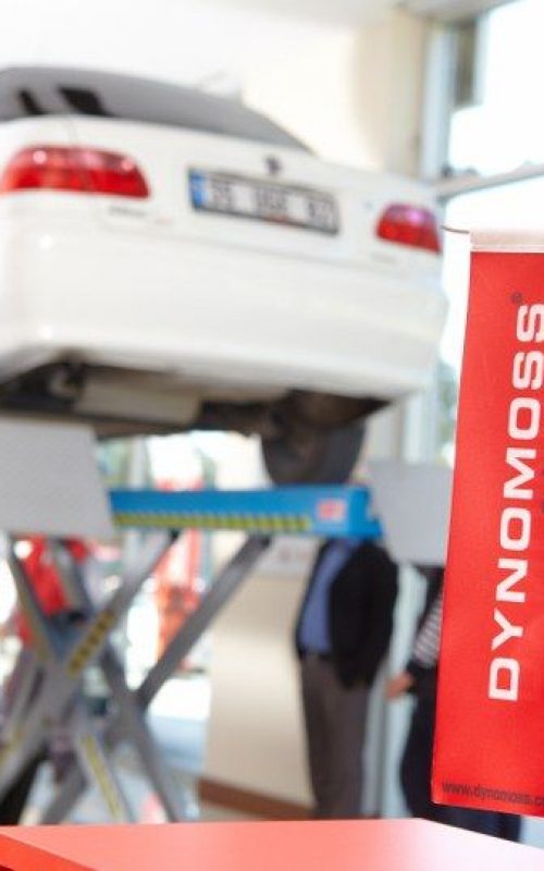 Karabağlar oto ekspertiz için Dynomoss! İzmir’de profesyonel kontrol, detaylı rapor ve uygun fiyatlarla güvenilir hizmet.